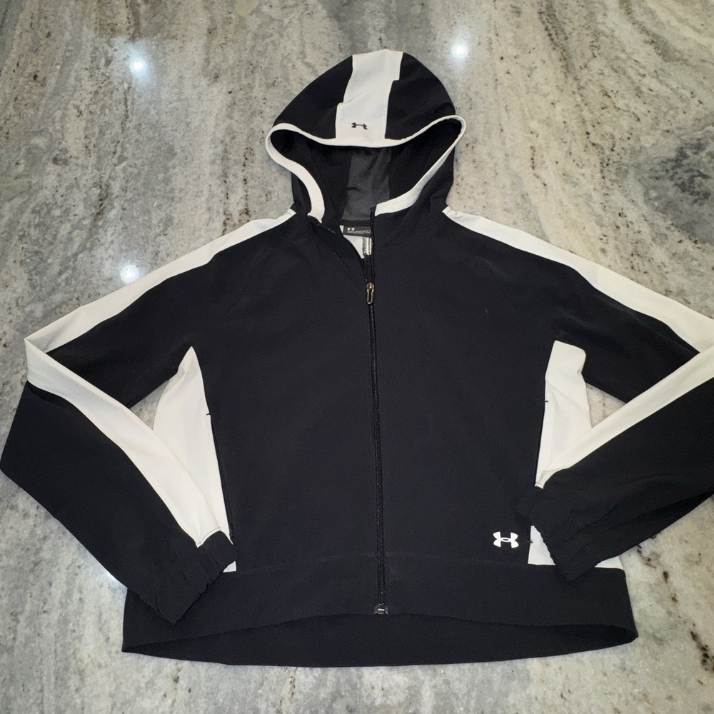 Under Armour Women's Small‎ Cropped Windbreaker Jacket Full Zip Black Hooded